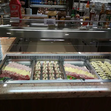 Ovcarna Pod Pradedem מלון